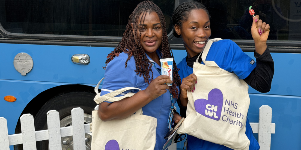 Riverside Wow Bus Two Staff Outside